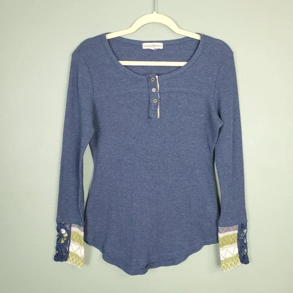Altar'd State Thermal Henley Long Sleeve Blue Tee Size Large